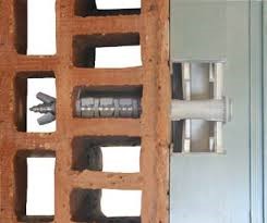 322